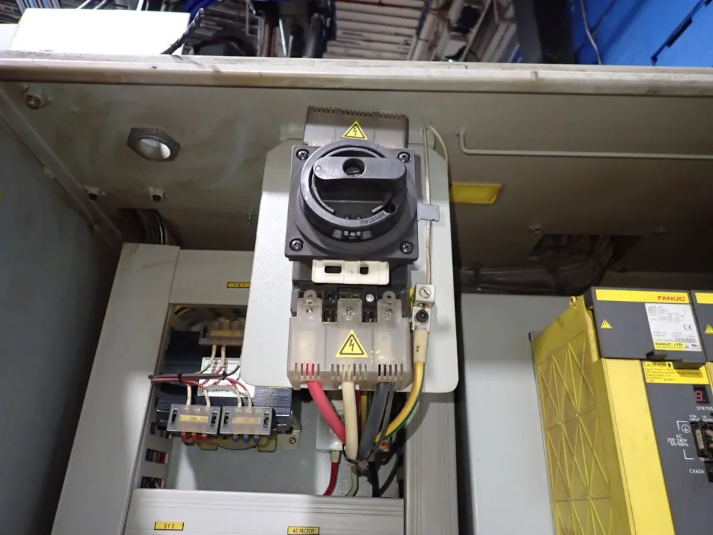 Hyundai Kia 17" X 36" Cnc Vmc - Kv45