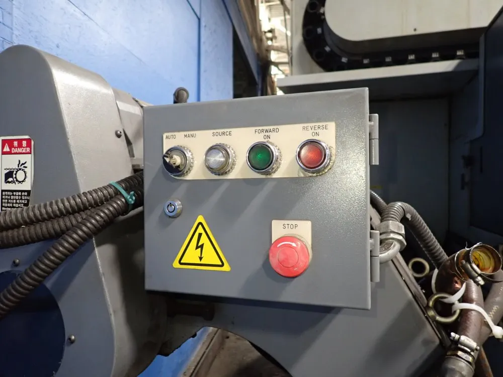 Hyundai Kia 17" X 36" Cnc Vmc - Kv45