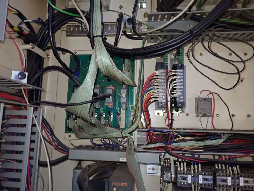 Okk 25 1/2" X 67" Cnc Vmc - Mcv-660