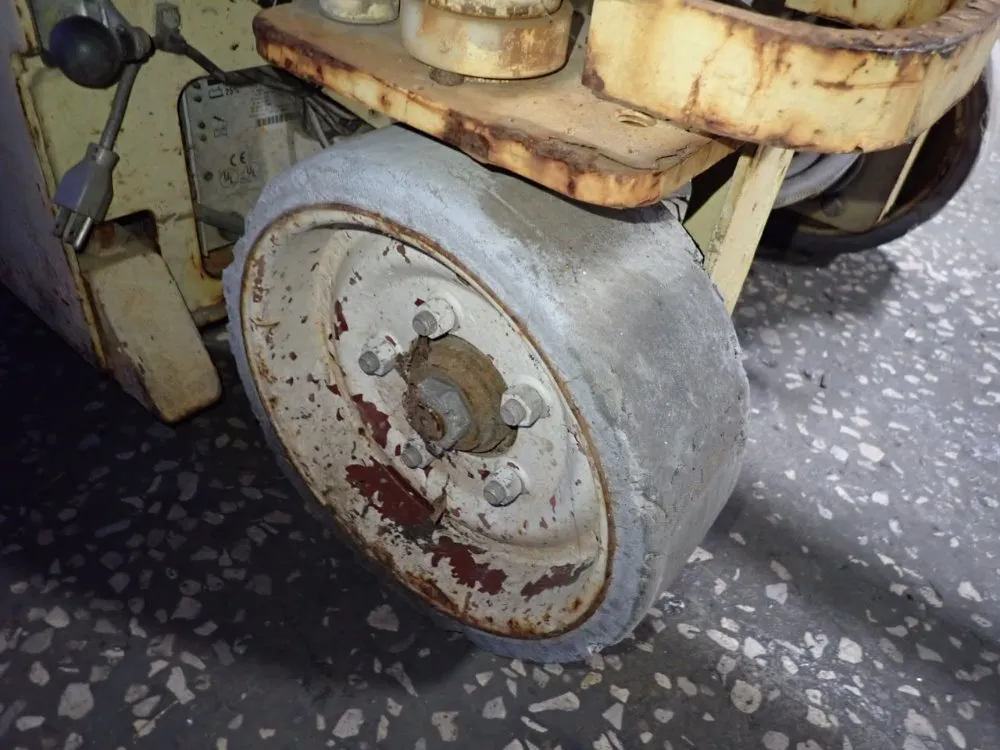 Jlg 500 Lbs Scissor Lift - 1932-ez