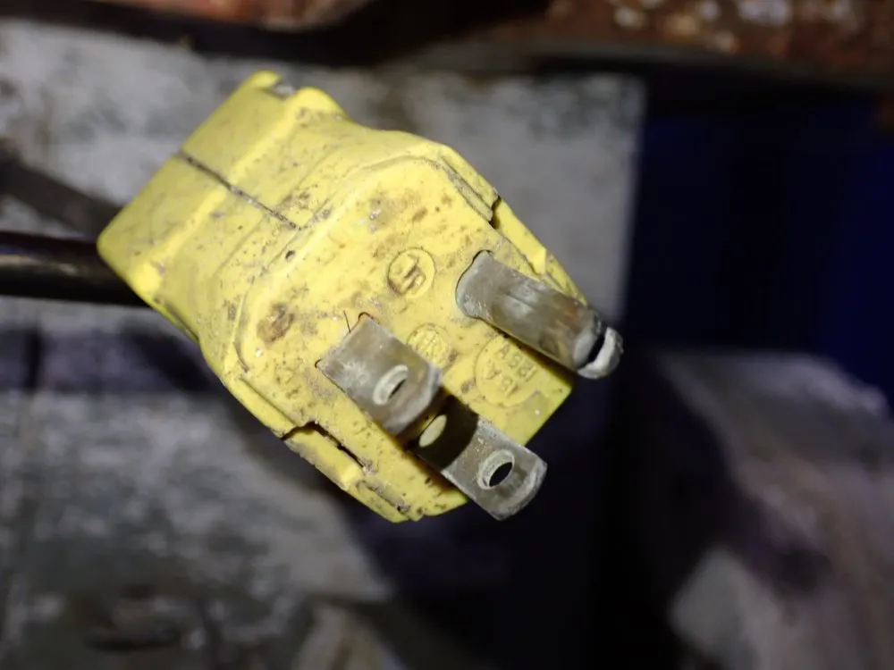 Skyjack 550 Lbs Scissor Lift - Sj Iii-3219