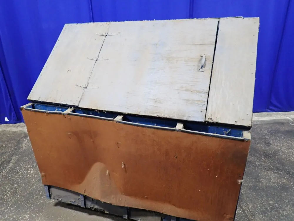 28" X 24" Vibratory Finisher