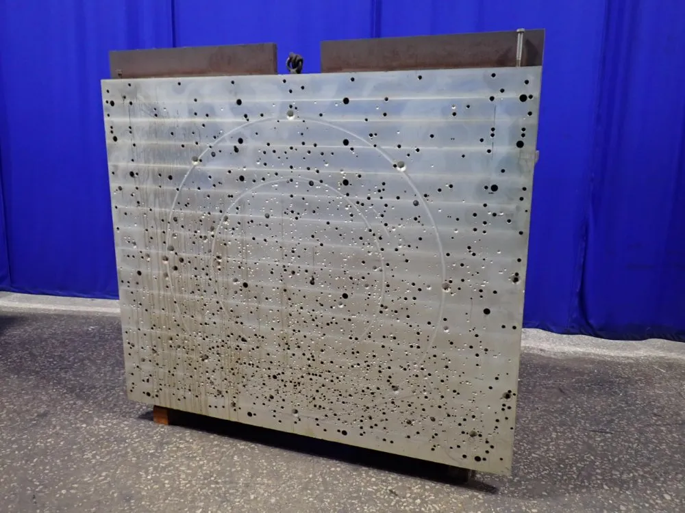 Giddings & Lewis Machine Tool 72" X 34" X 66" Tombstone - 30x48x24