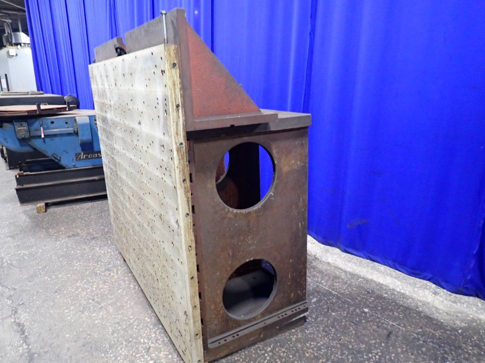 Giddings & Lewis Machine Tool 72" X 34" X 66" Tombstone - 30x48x24