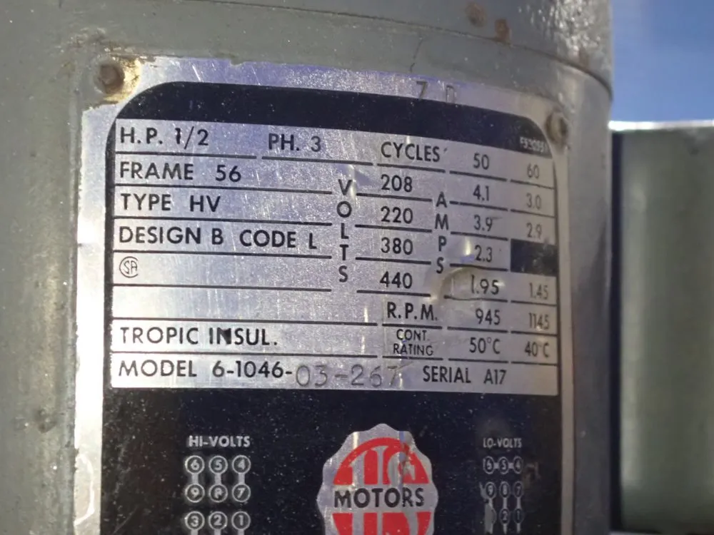 Bridgeport 9" X 32" Vertical Mill