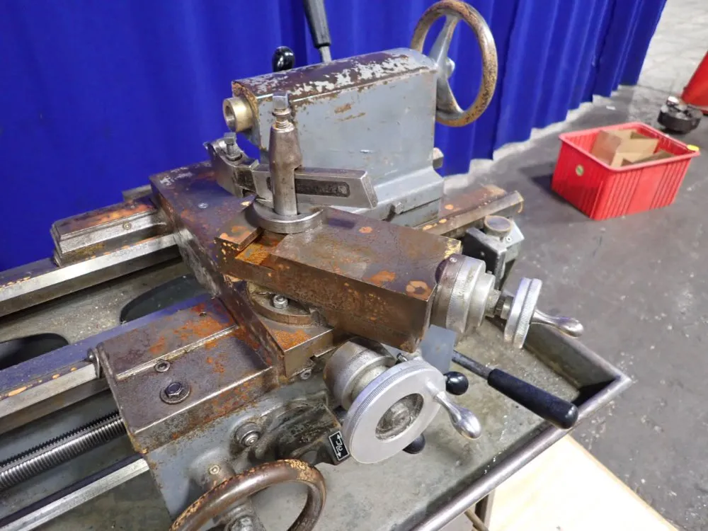 Clausing 14" X 30" Lathe - 6903