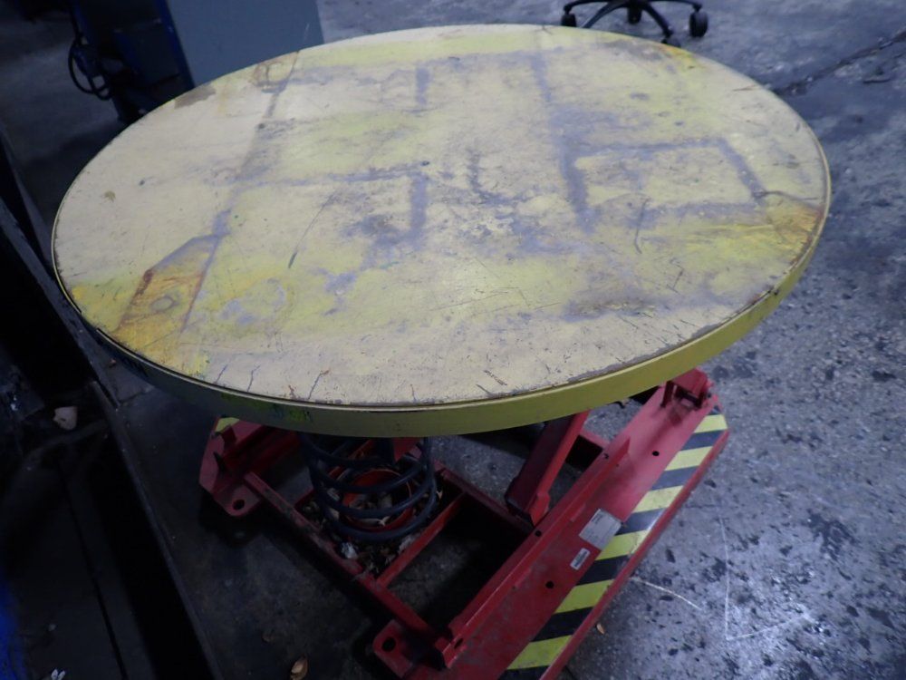 Southworth Spring-actuated Pallet Positioner - 4436515