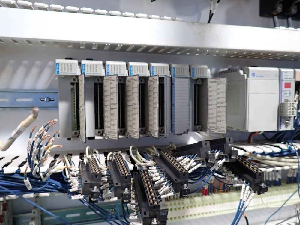 Lomar Machine & Tool Co. Control Panel And Hydraulic Unit - Endform, Bend