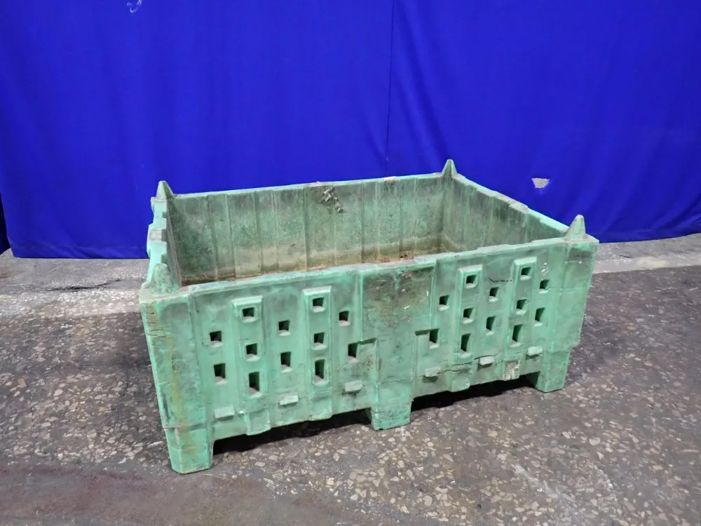 40" X 28" X 13" Crate - Cc00058