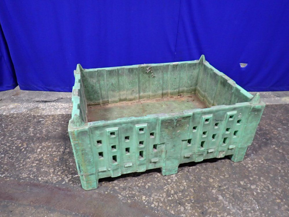 40" X 28" X 13" Crate - Cc00058