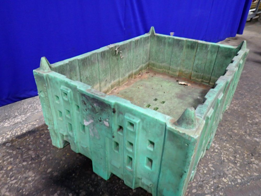 40" X 28" X 13" Crate - Cc00058