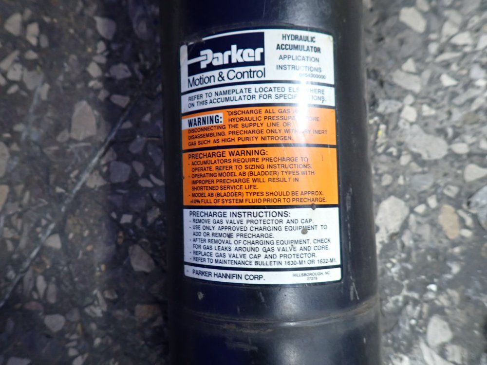Parker 231 Cu. In. Hydraulic Piston Accumulator - A4nd023idik