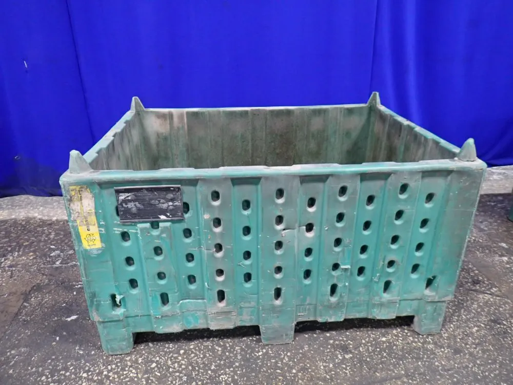 40" X 28" X 13" Crate - Cc00058