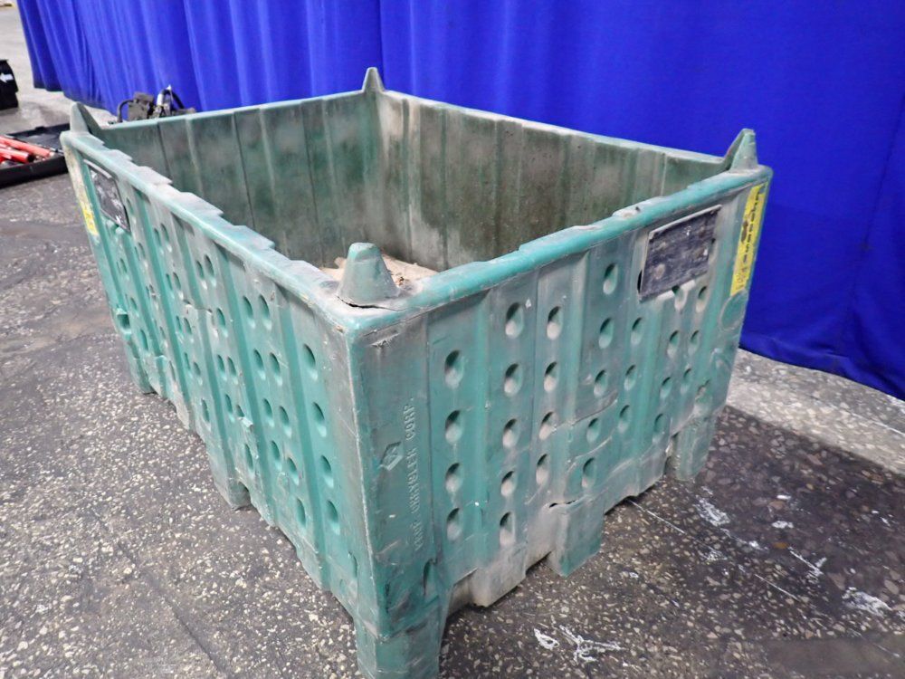 40" X 28" X 13" Crate - Cc00058
