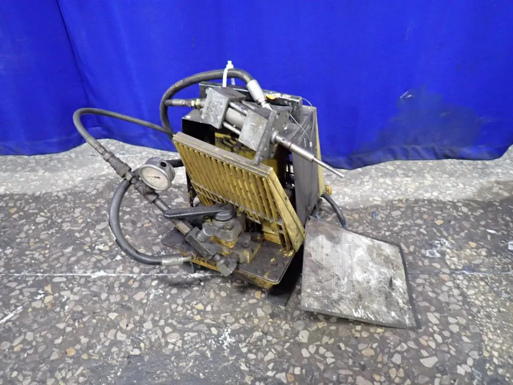 Enerpac Hydraulic Pump - Pem-2035