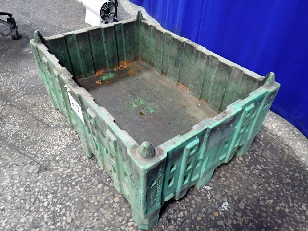 40" X 28" X 13" Crate - Cc00058