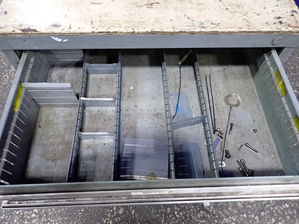 4 Drawers (25 1/2"x25 1/2"x5") Tool Cabinet