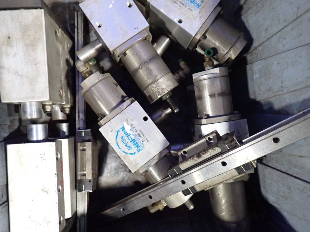 Biniba Pneumatic Cylinders And Linear Rails