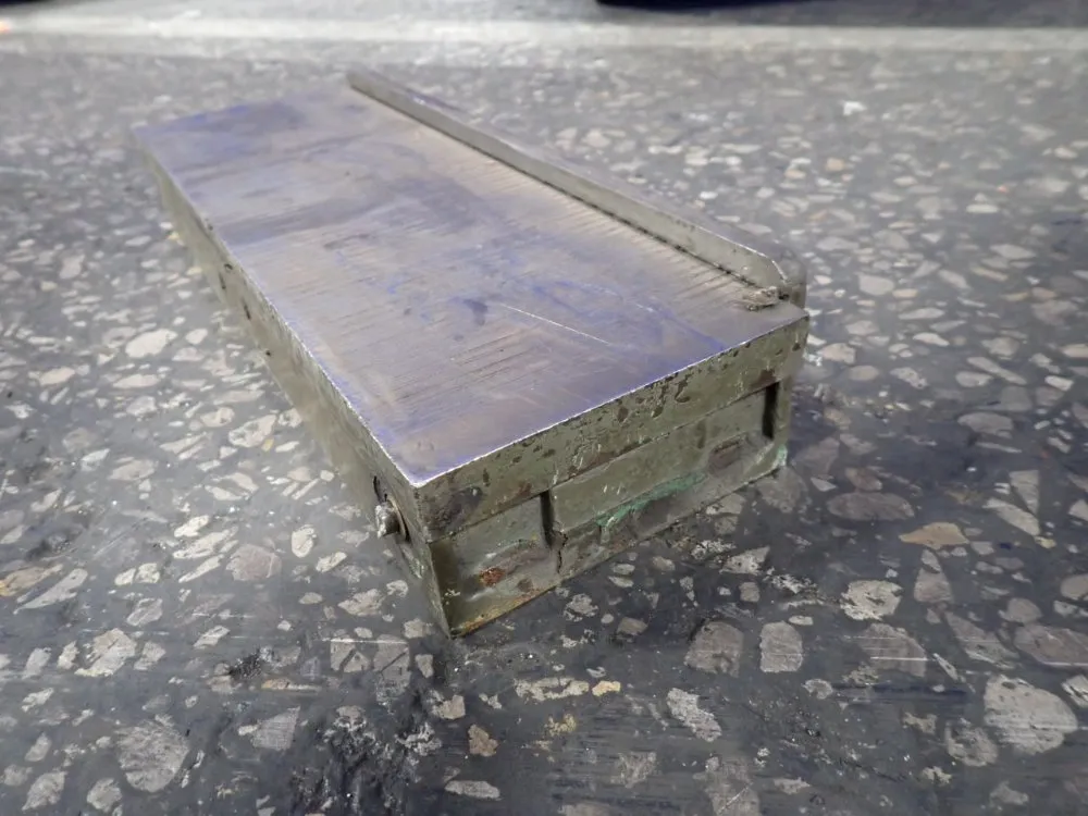 18" X 6" Magnetic Chuck