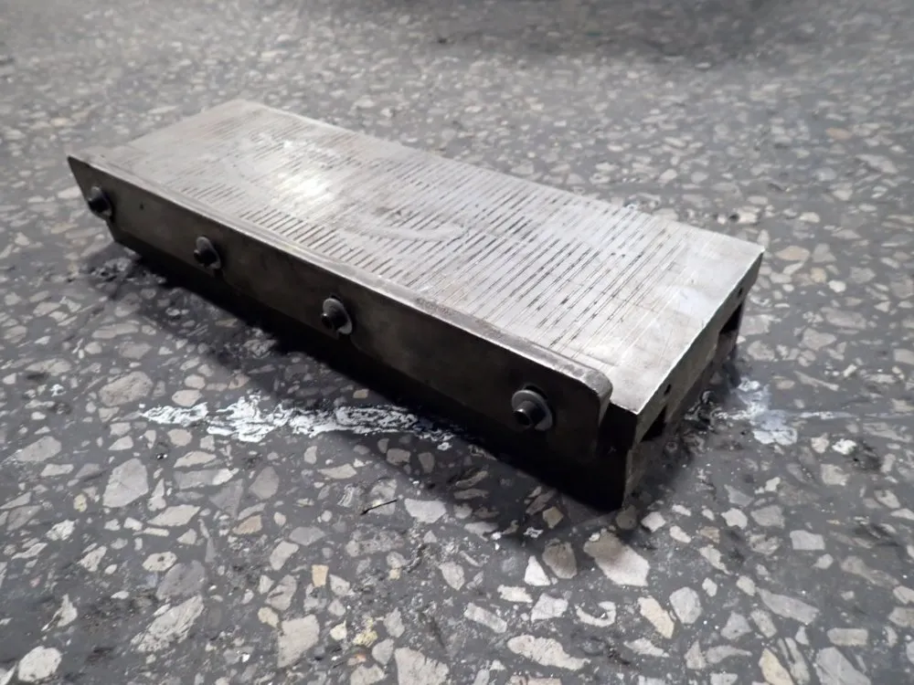 18" X 6" Magnetic Chuck