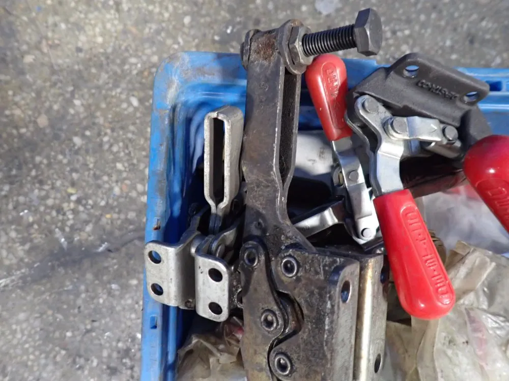 De-sta-cd Toggle Clamps