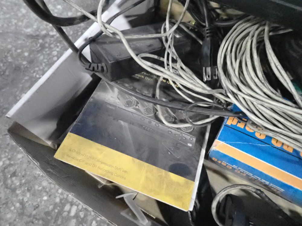 Cmos Security Cameras - Qsm1424c4