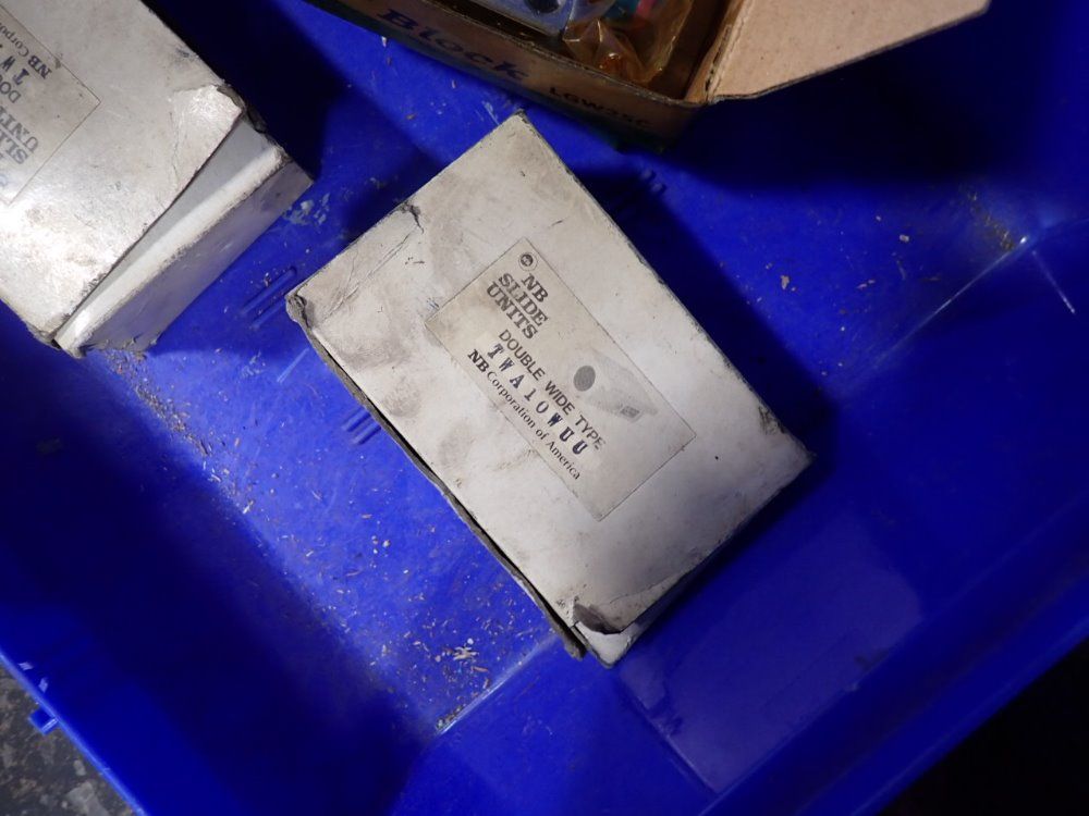 Hiwin / Nb Slide Units Linear Guide Blocks / Ball Bushing Block