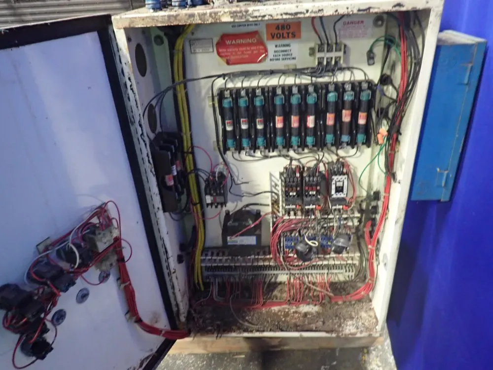 Timesavers Machine Tool Divison Wide Belt Sander - 113-2hdm