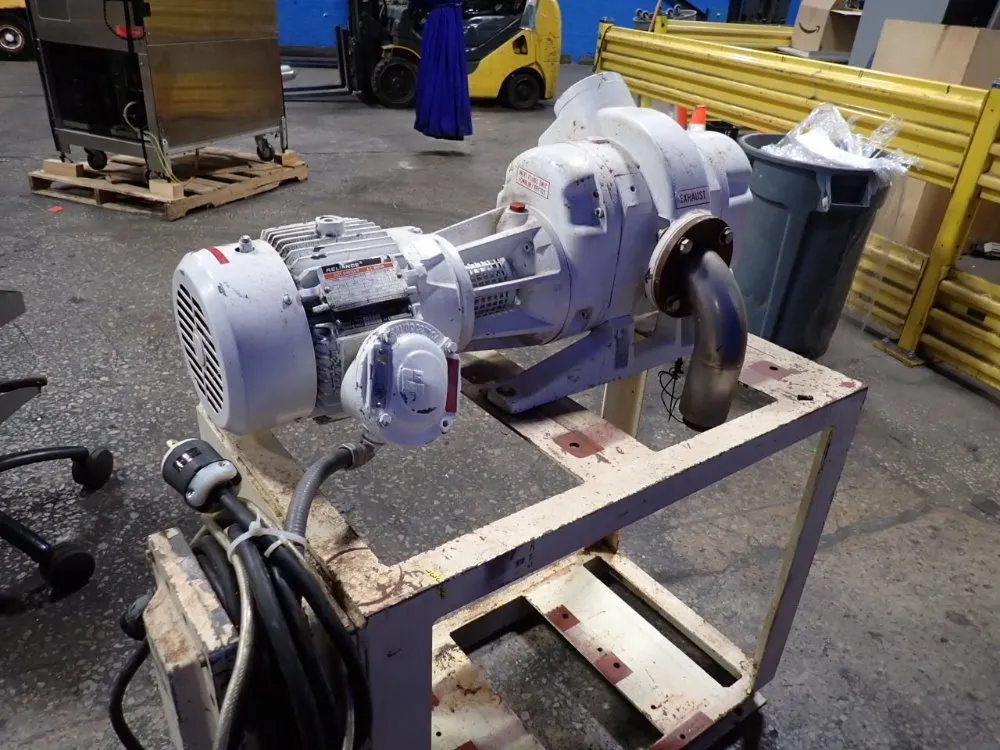 Leybold-heraeus 3 Hp Vacuum Pump - 1181270017m