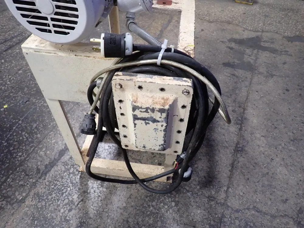 Leybold-heraeus 3 Hp Vacuum Pump - 1181270017m