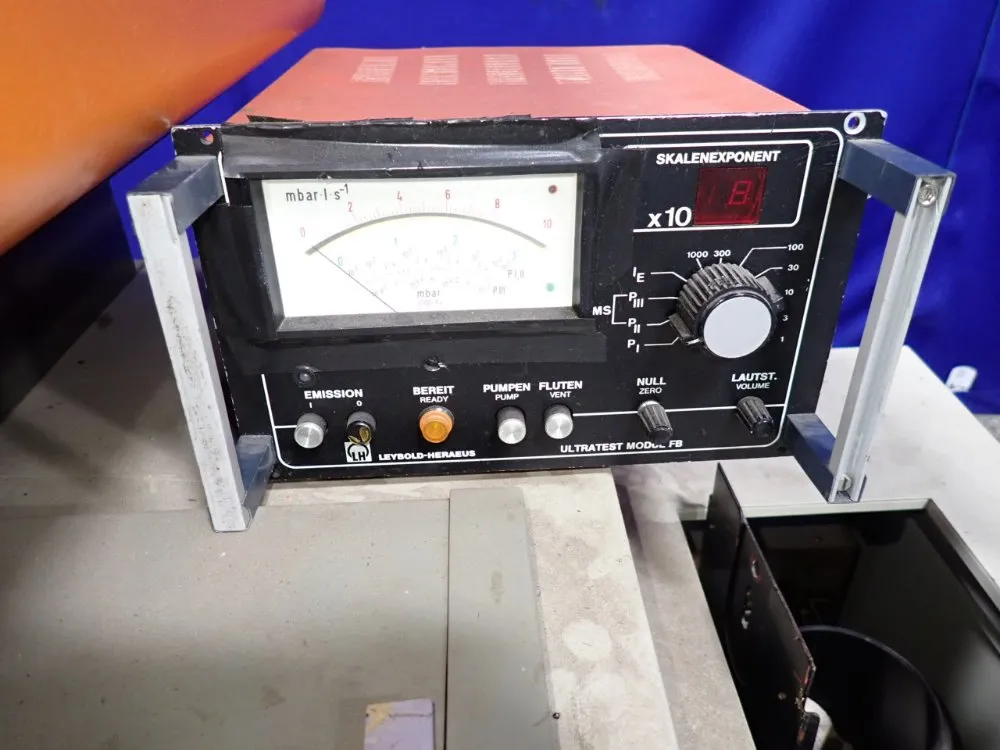 Isi Scanning Electron Microscope - Isi-ss40