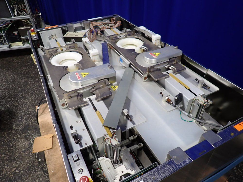 Solite Wafer Processing Inc. Photoresist Processing System - 5822-acb Front