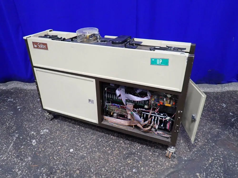 PHOTORESIST PROCESSING SYSTEM