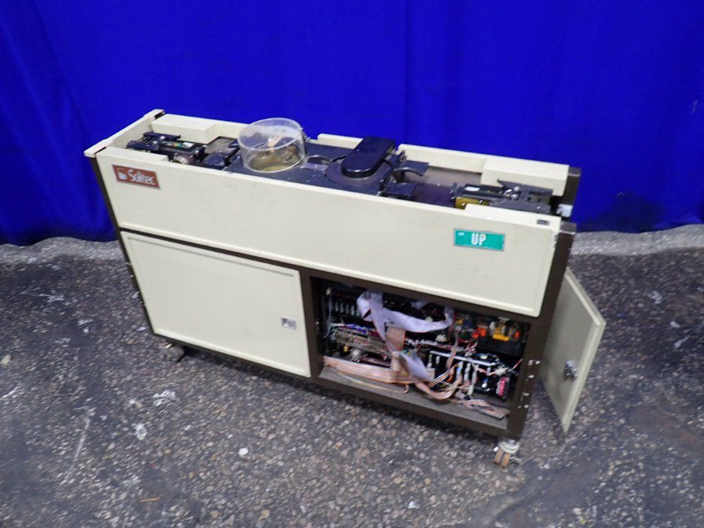 Solitce Photoresist Processing System - 8360 Nbd