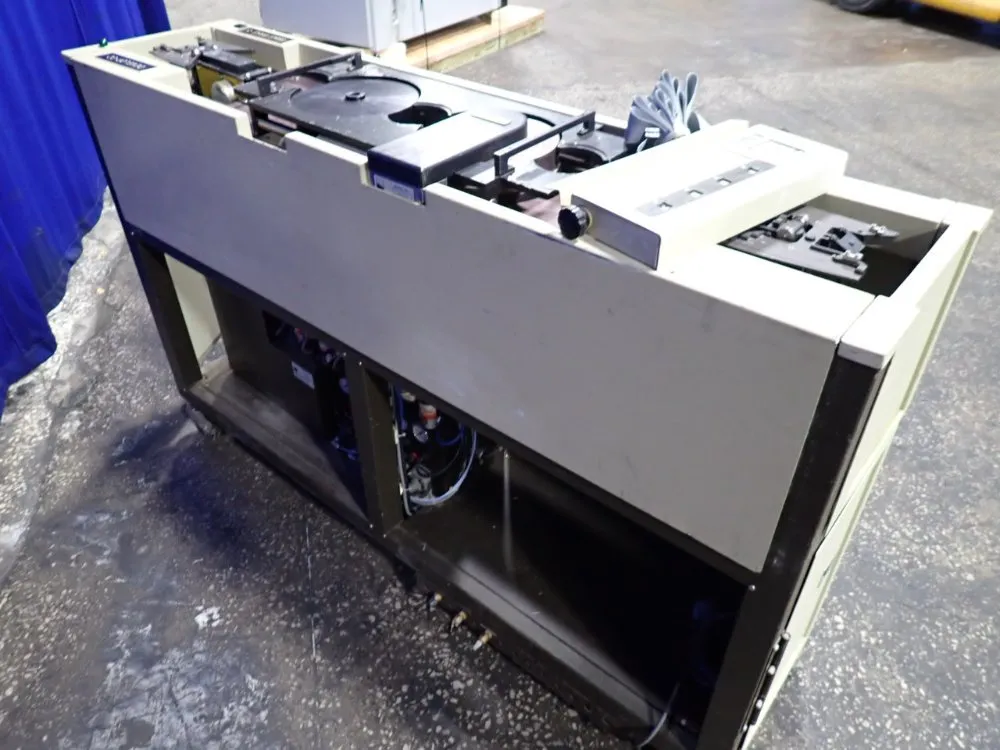 Solitce Photoresist Processing System - 8360 Bb