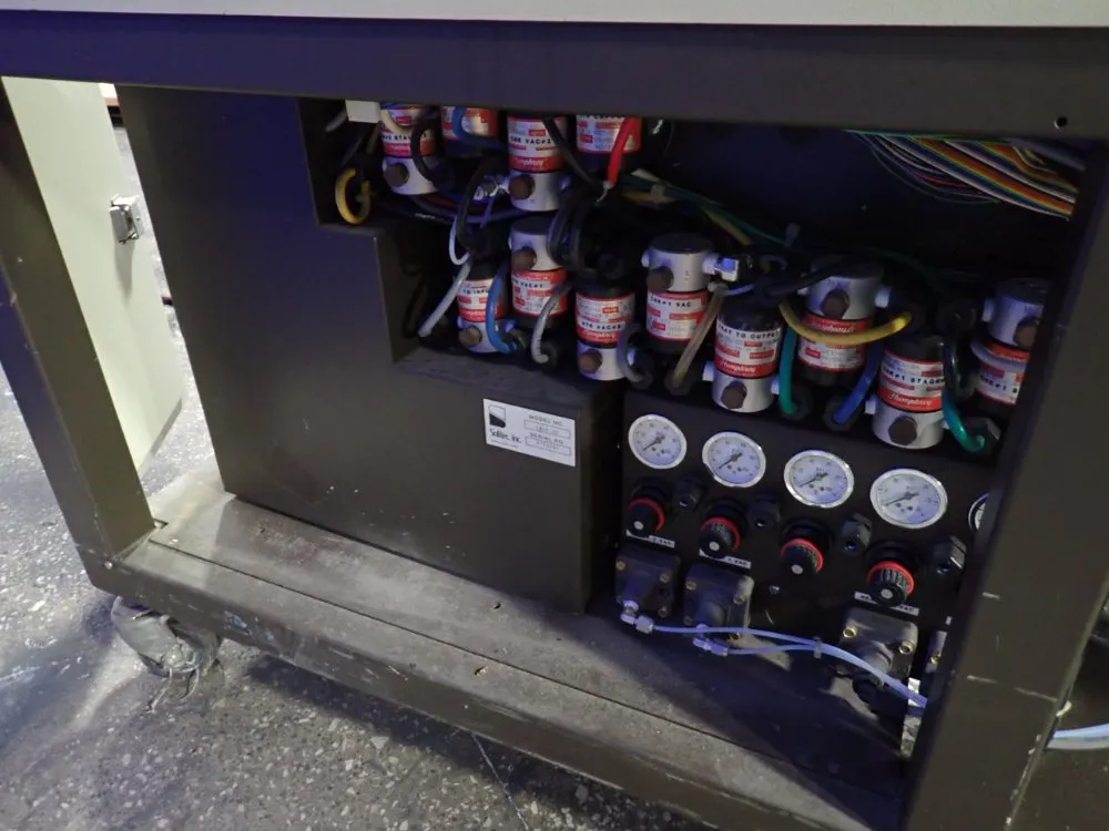 Solitce Photoresist Processing System - 8360 Bb