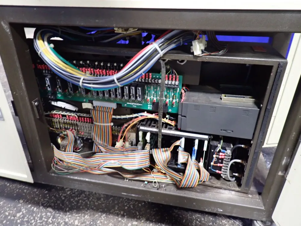 Solitce Photoresist Processing System - 8360 Bb