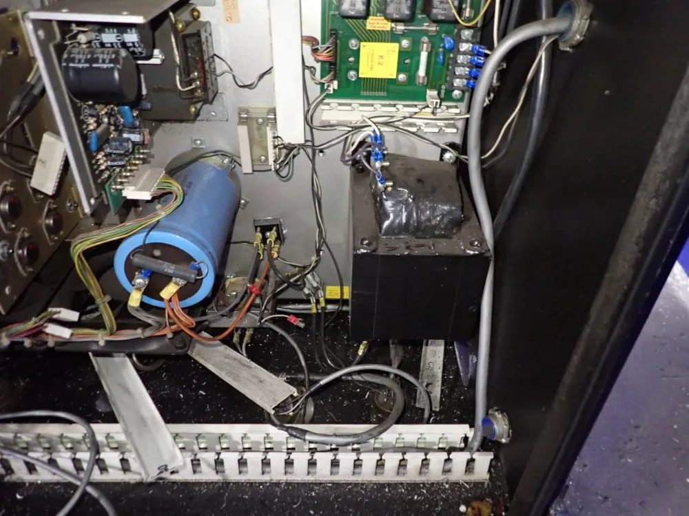 Bridgeport 9" X 49" Cnc Vertical Mill - Ycm-10