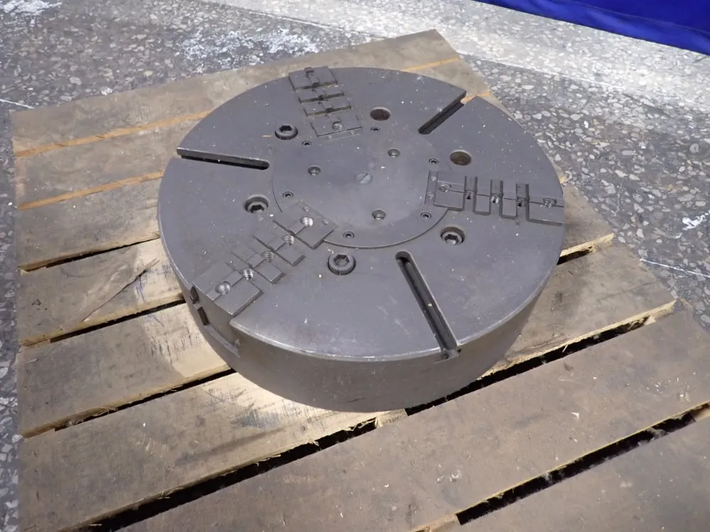 24" 3 Jaw Chuck