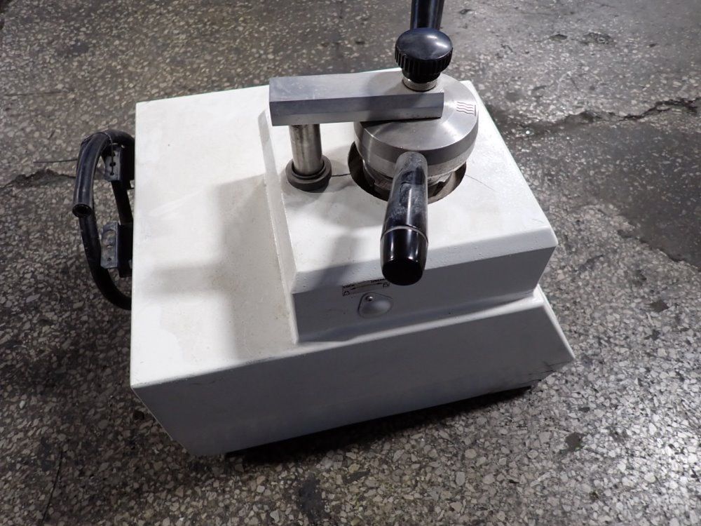 Buehler Uk Ltd Automatic Mounting Press - Simplimet 2000