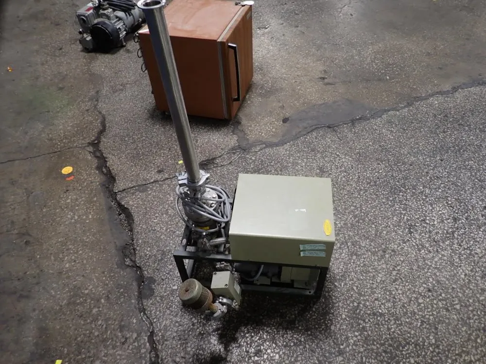 Pfeiffer Balzers 0.13 Kw Pump - Tsu050/8807