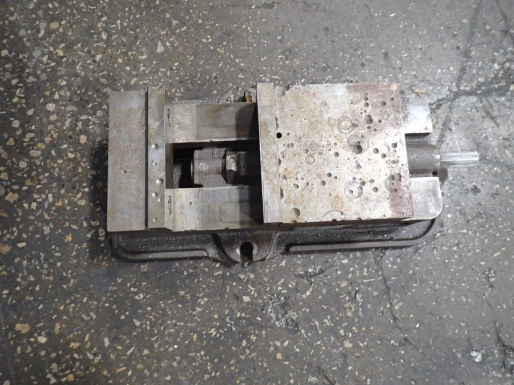 6" Vise
