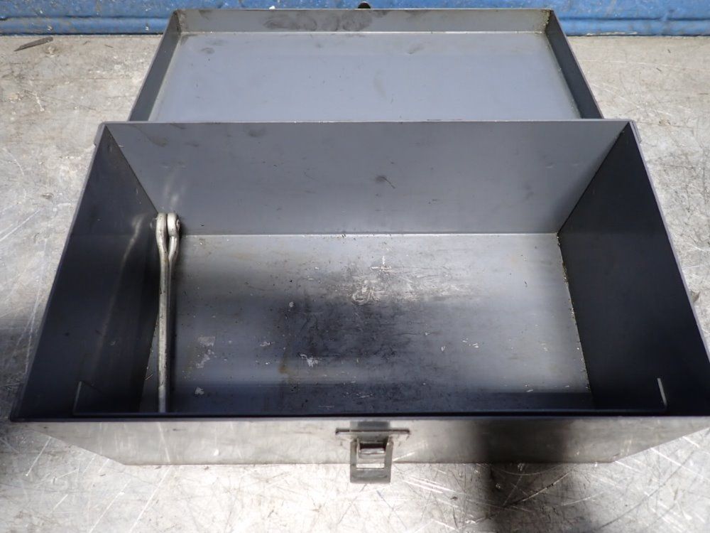 11"x6"x5" Tool Box