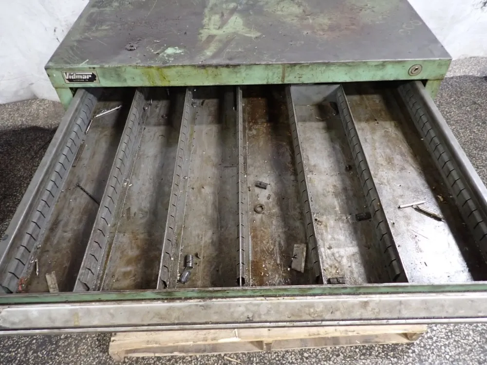 Vidmar 4 Drawers (25 1/2"x25 1/2") Tool Cabinet