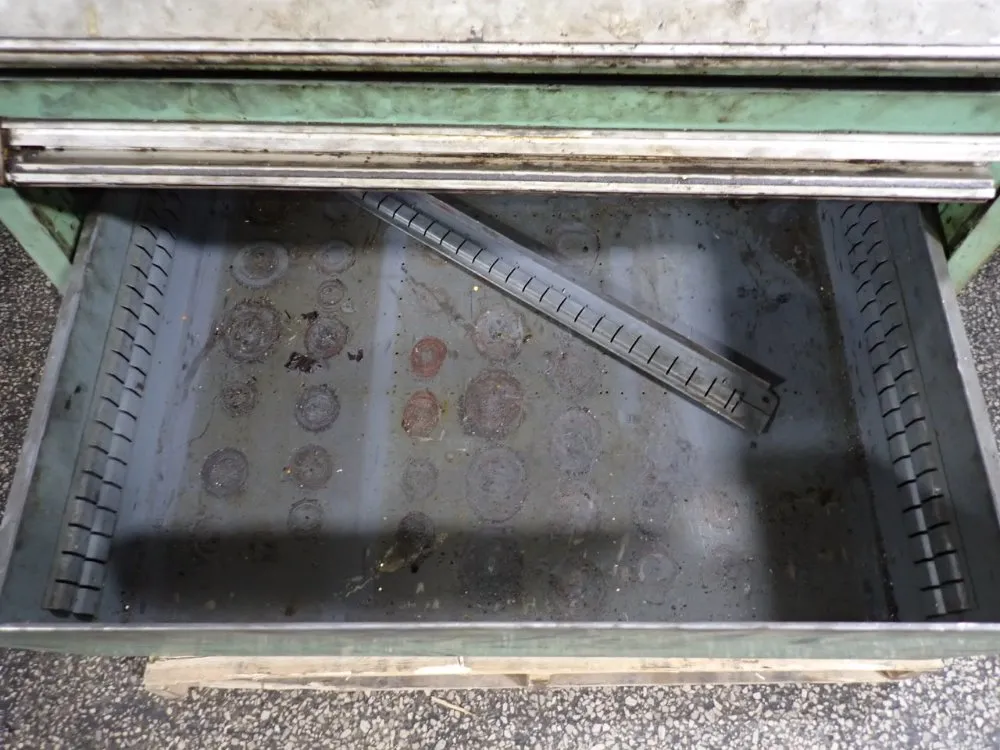 Vidmar 4 Drawers (25 1/2"x25 1/2") Tool Cabinet