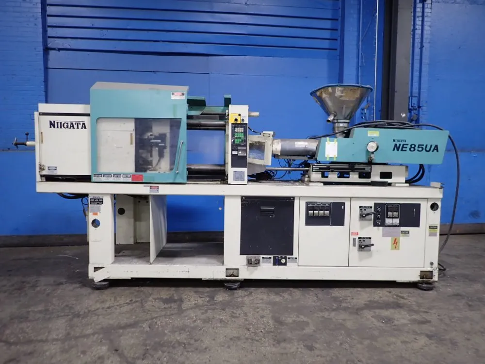 Niigata Injection Molder - Ne85ua