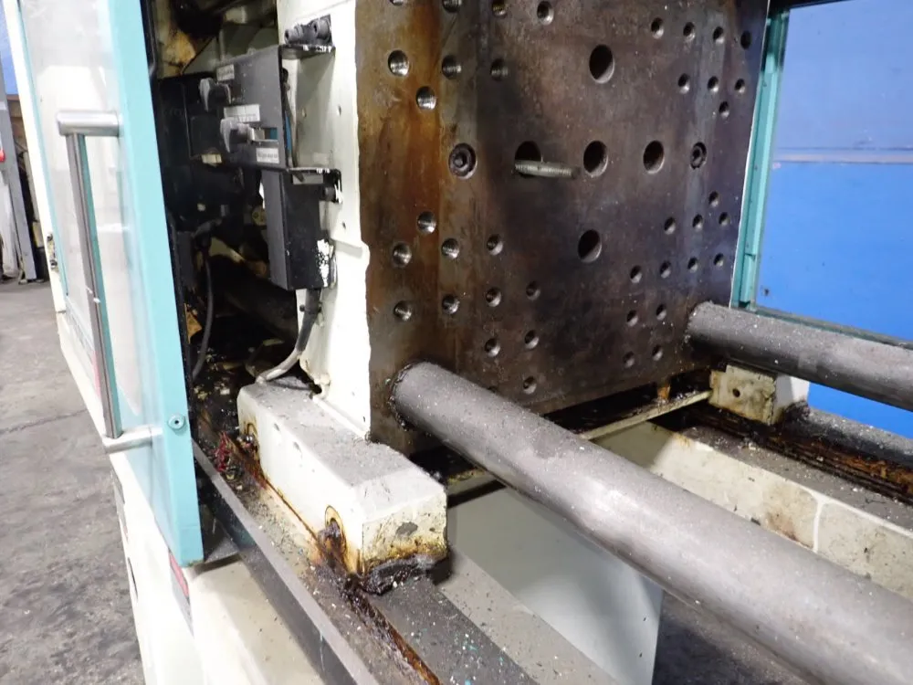 Niigata Injection Molder - Ne85ua