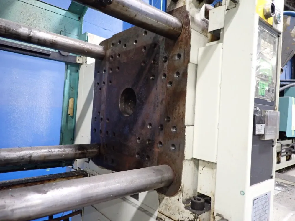 Niigata Injection Molder - Ne85ua