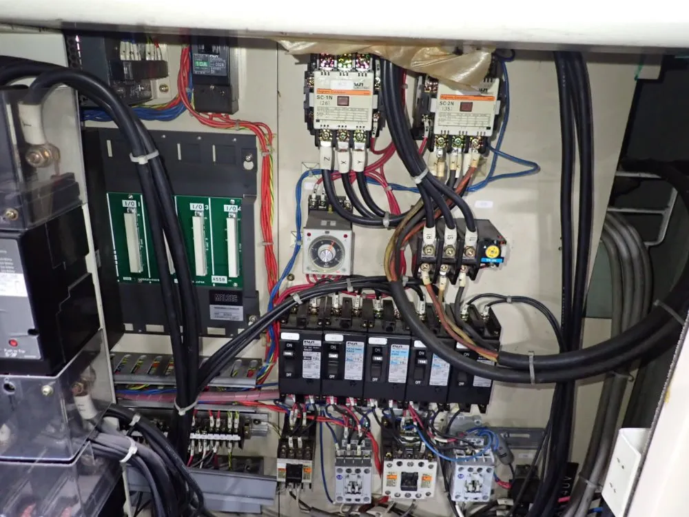 Niigata Injection Molder - Ne85ua