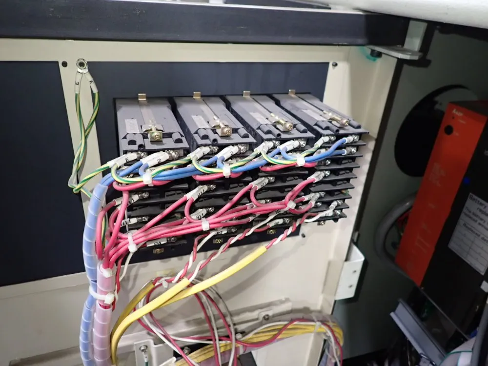 Niigata Injection Molder - Ne85ua